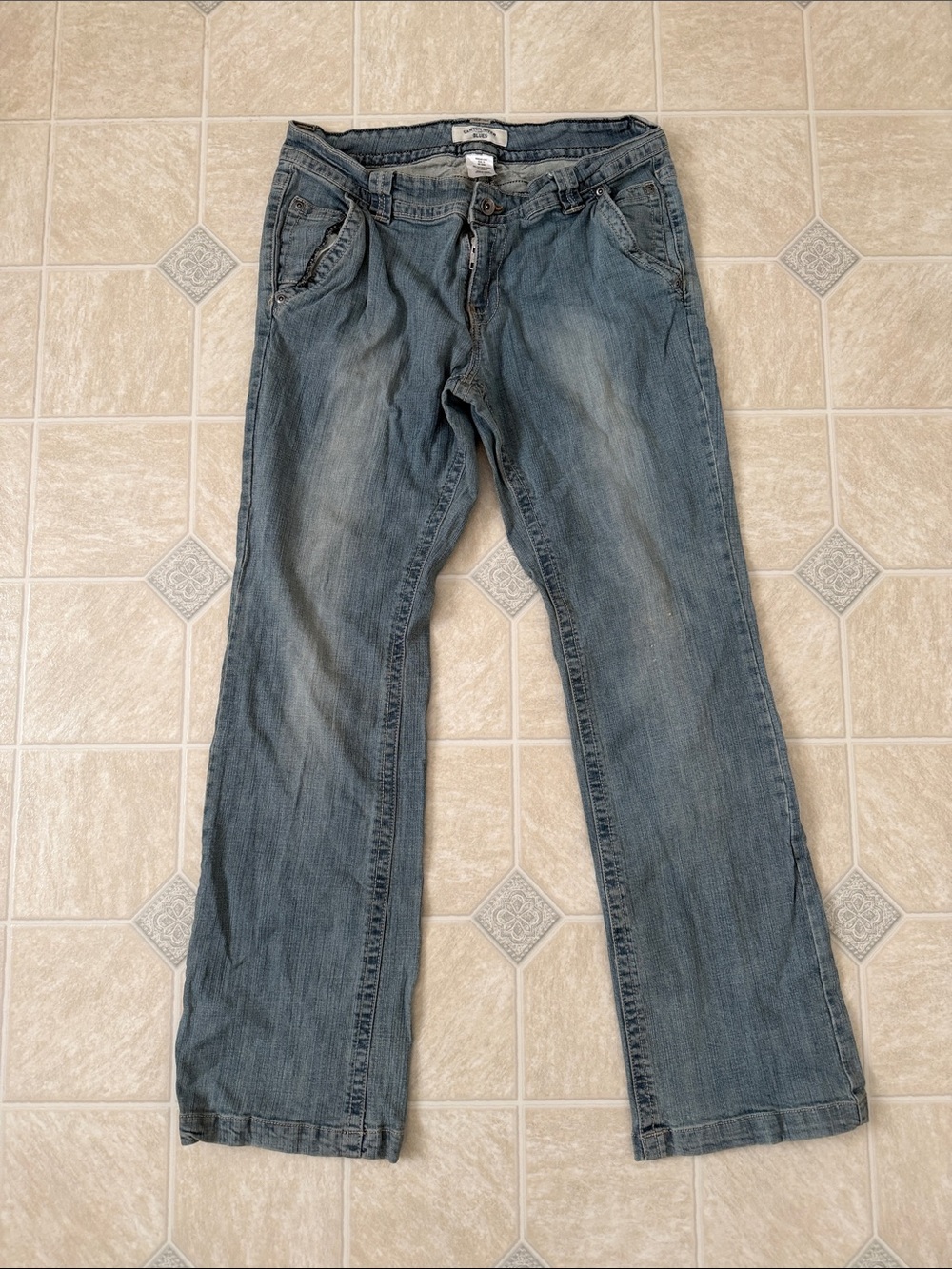 Canyon River Blues Jeans